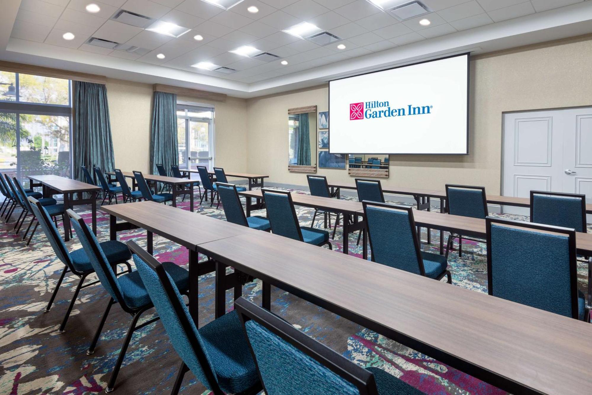Hilton Garden Inn Tampa Riverview Brandon Exteriör bild